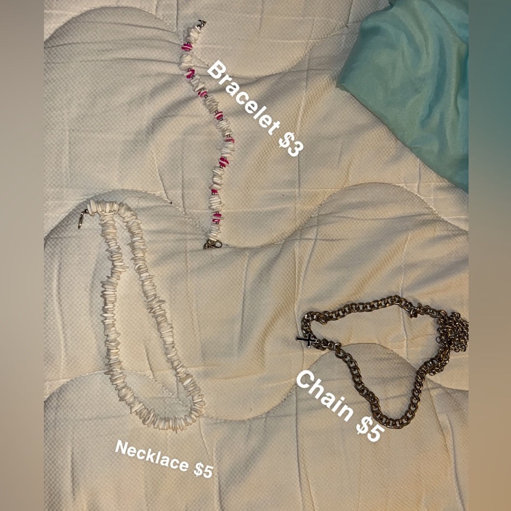 Bracelet necklace and chain sold separately